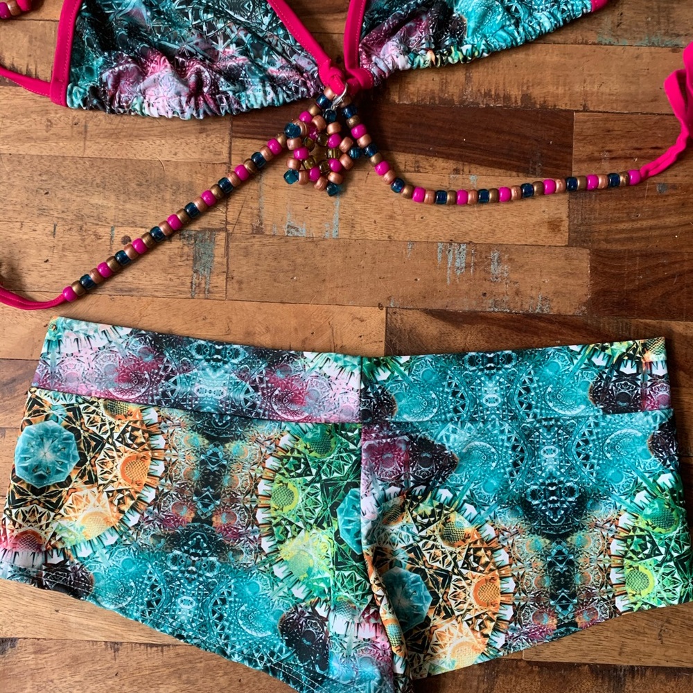 NWOT Geometric Bikini Rave - Picture 7 of 7